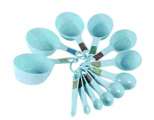  INOVERA (LABEL) Plastic 12 Piece Measuring Cups and Spoons for Kitchen Cake Baking and Cooking Teaspoon Tablespoon Spoon Accessories Tools Set (Sky Blue)